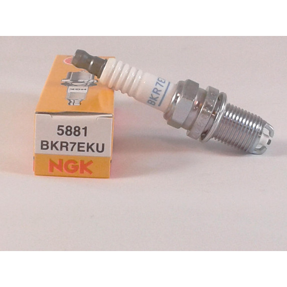 BOUGIE BKR7EKU - NGK